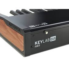 Arturia KeyLab Essential 88 (Negro) imagen 2 — La Tienda de Audio Colombia