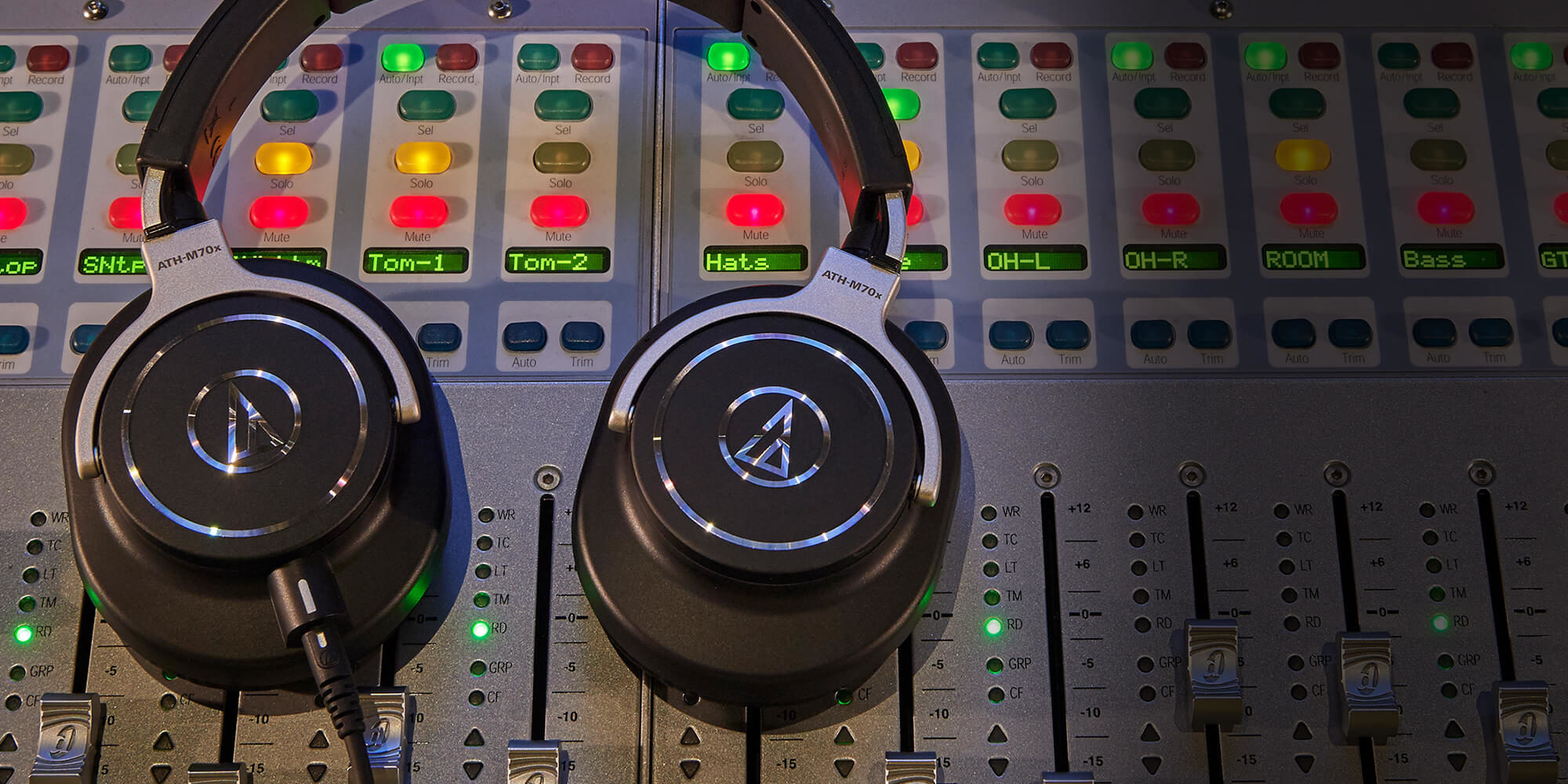 Audífonos Audio-Technica ATH-M70x imagen 3 — La Tienda de Audio Colombia