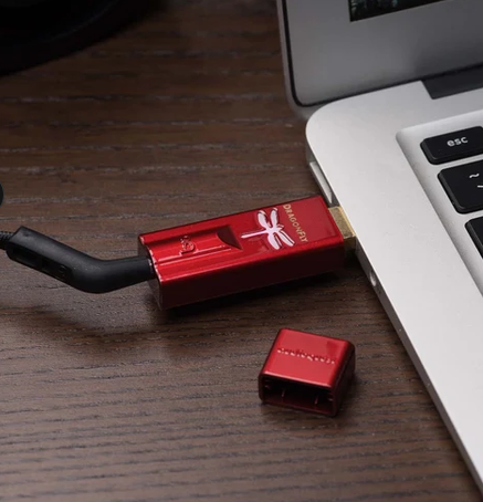 DAC DRAGONFLY RED imagen 2 — La Tienda de Audio Colombia
